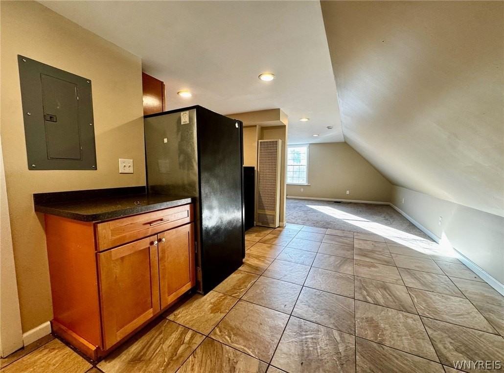 114 Cable St - Photo 2 of 7