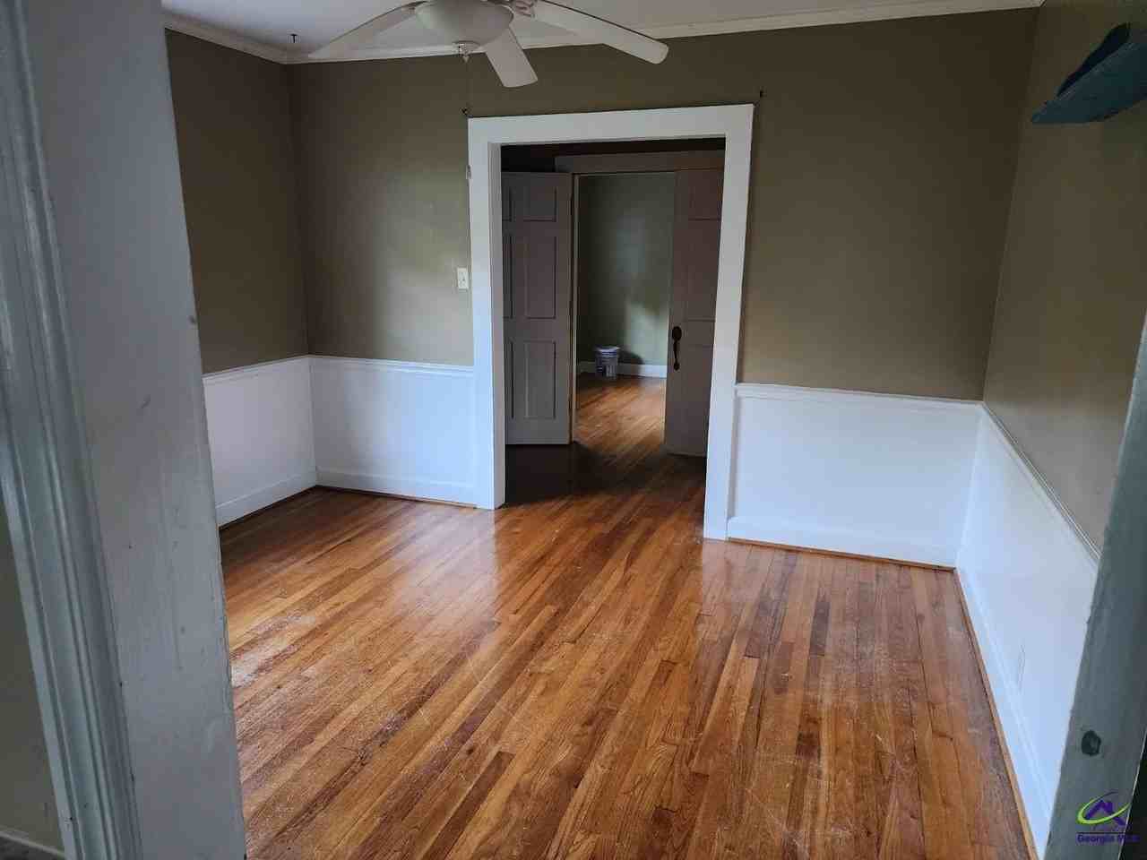 705 Charlse Dr - Photo 5 of 12
