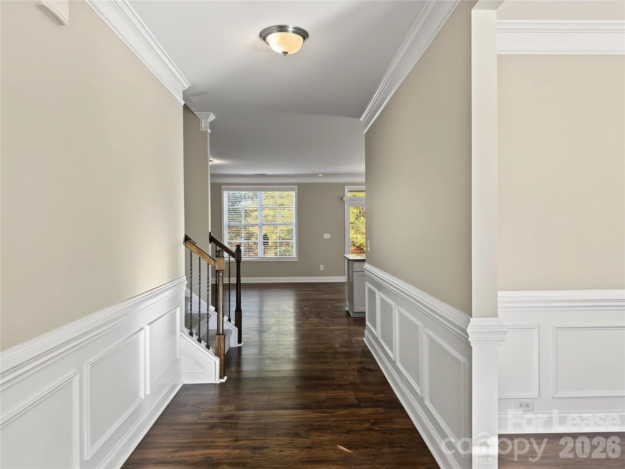 4040 Shadowbrook Rd - Photo 4 of 42