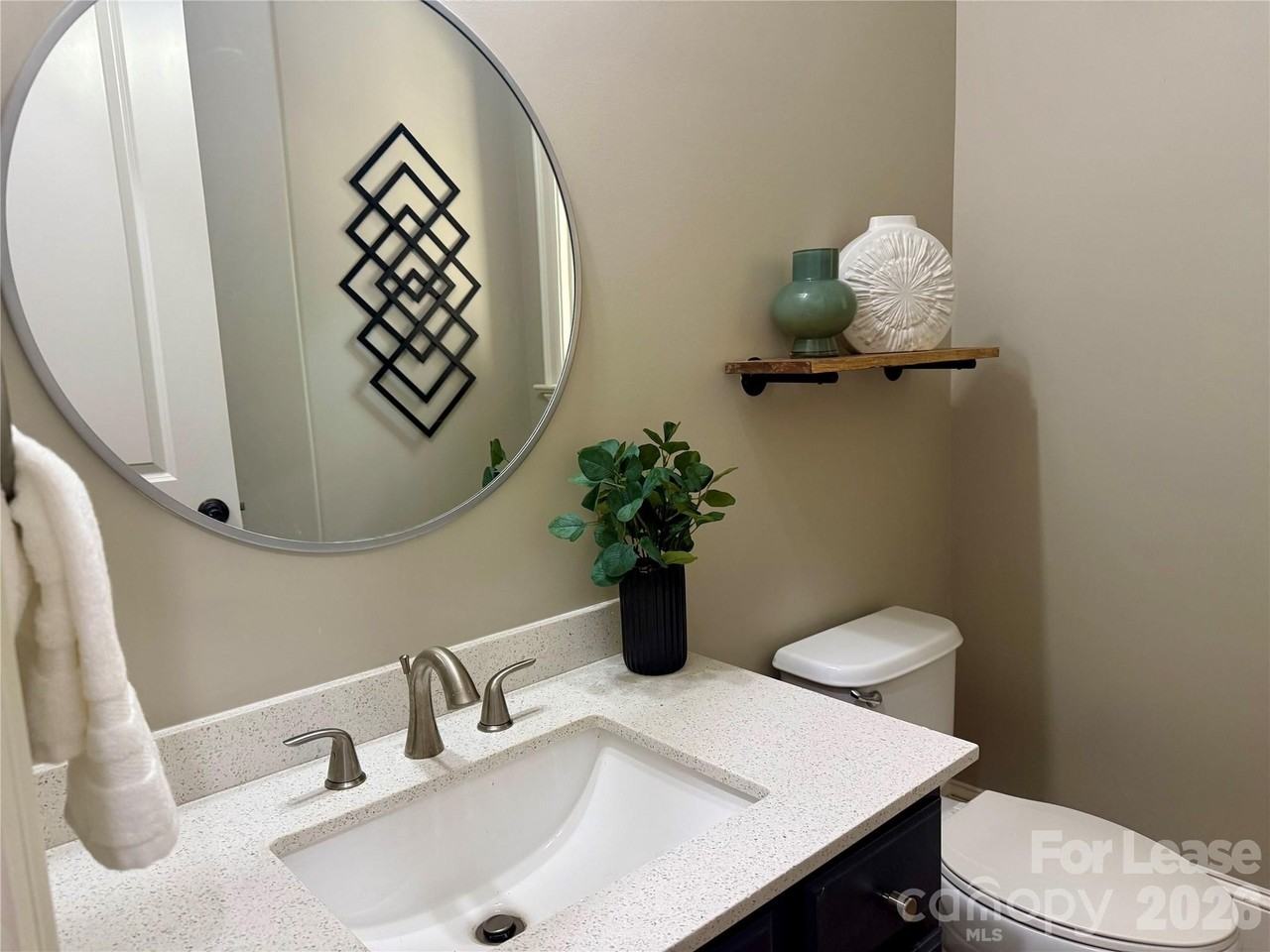 5129 Watermead Ln - Photo 6 of 47