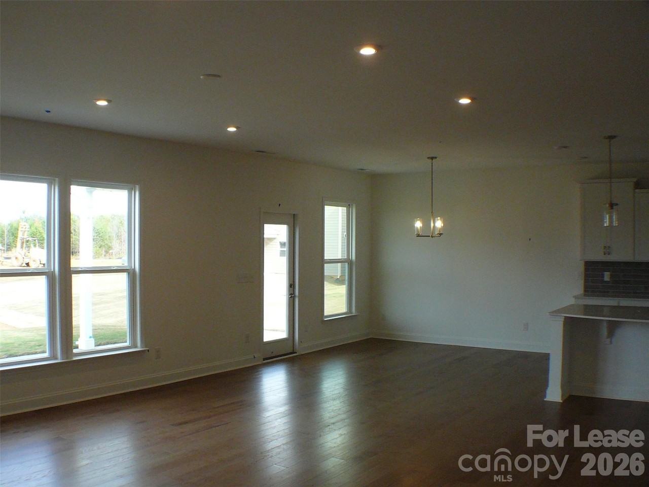 14012 Glaswick Dr - Photo 5 of 18