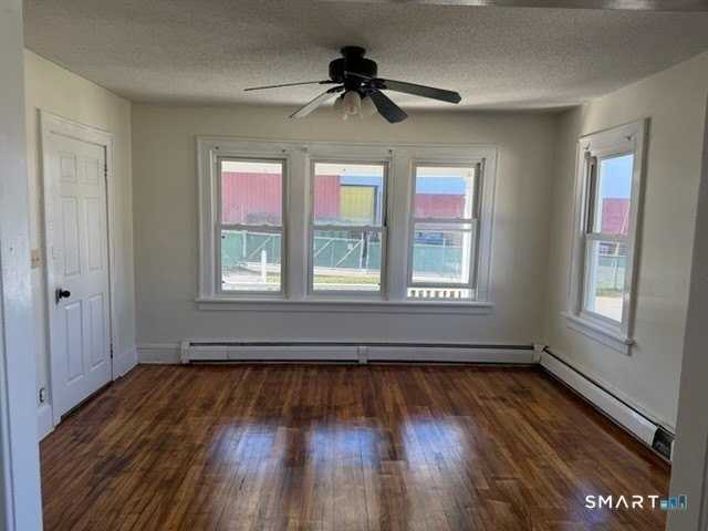 83 Baldwin Ave #1 - Photo 4 of 9
