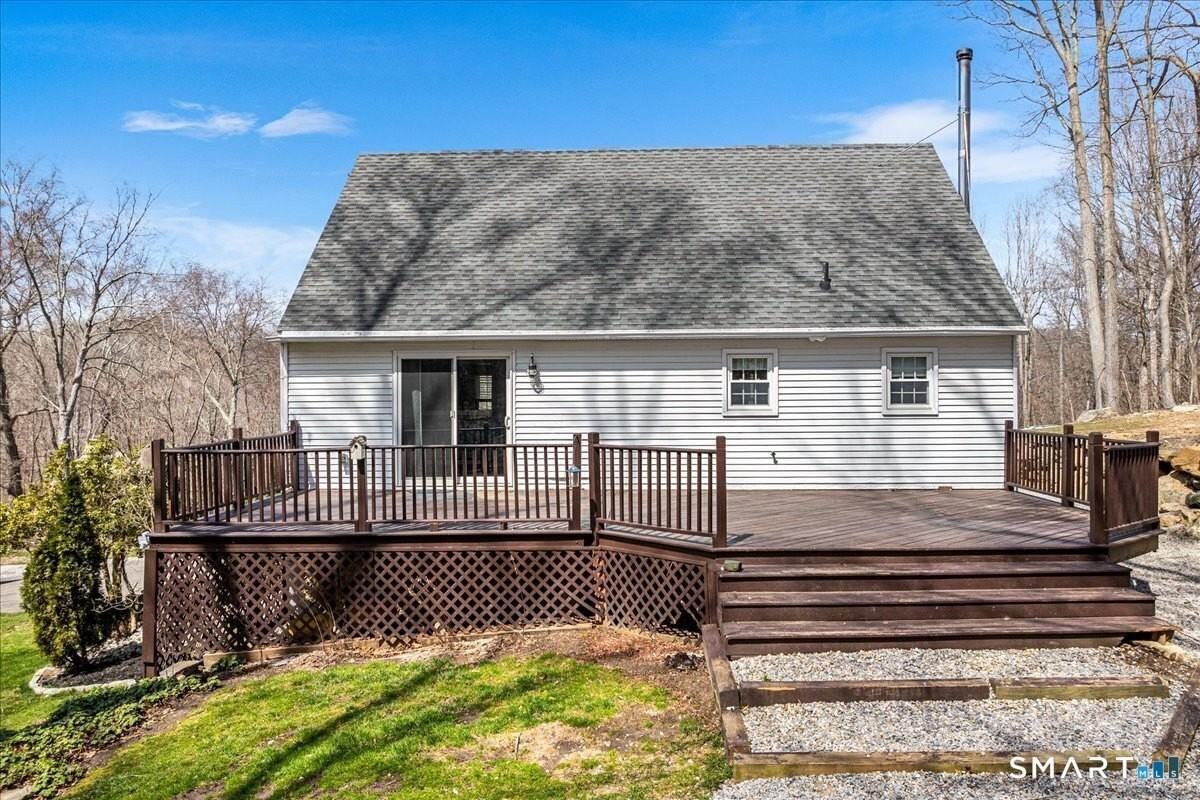 28 Stanwoll Hill Rd - Photo 3 of 28