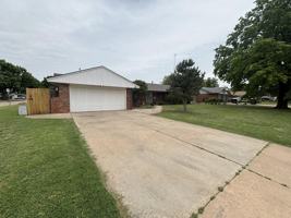 featured image of 1351 Munger Dr