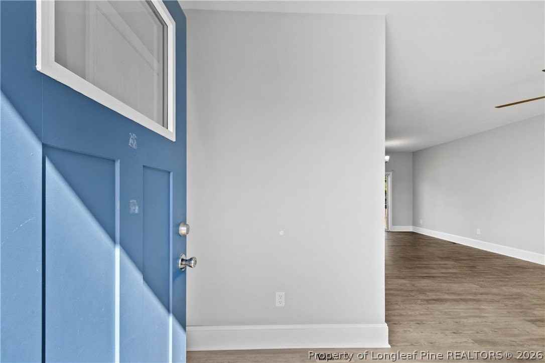 547 Stadium Dr - Photo 6 of 38