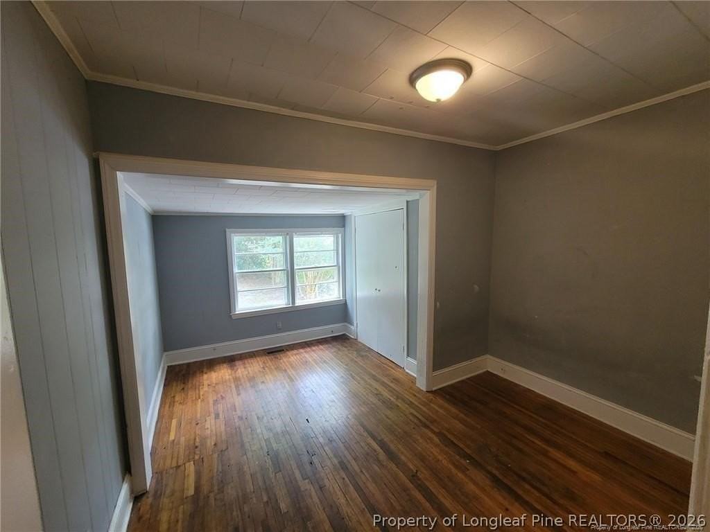 3915 Russell St - Photo 5 of 9
