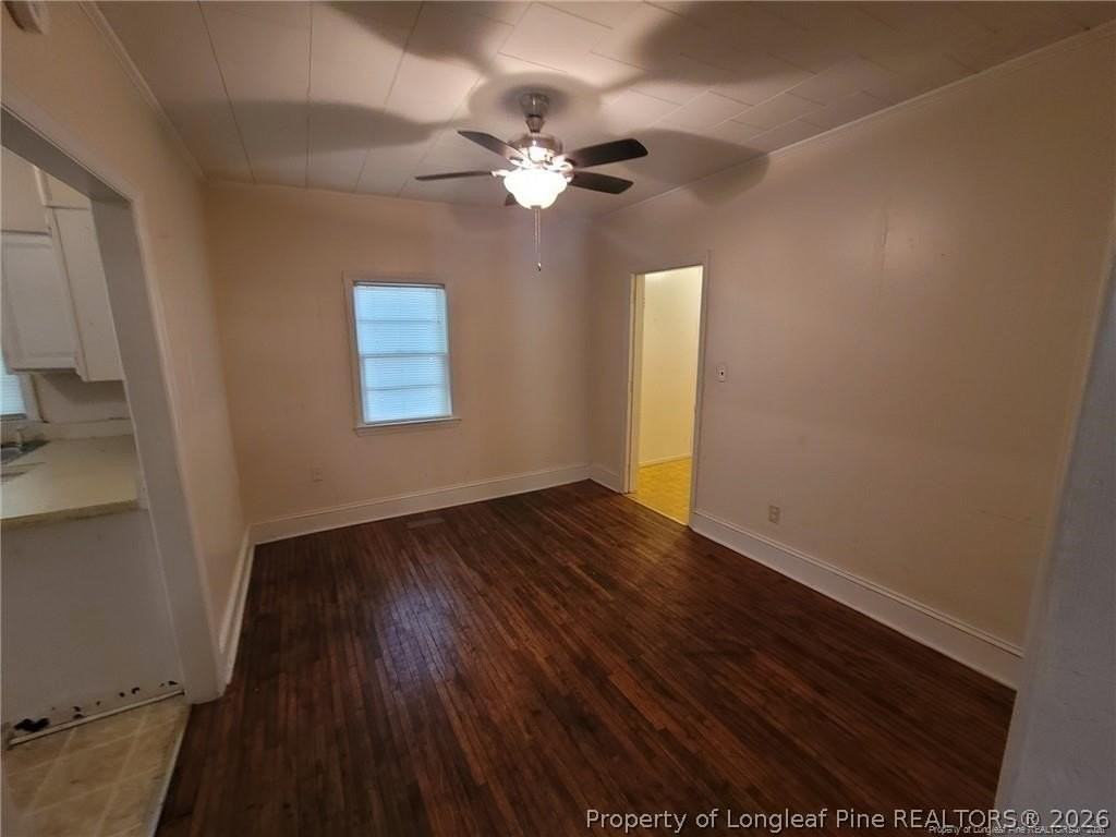 3915 Russell St - Photo 7 of 9