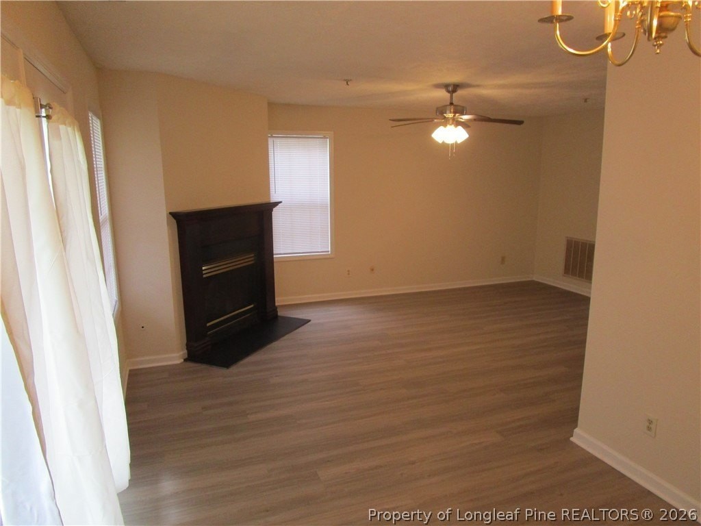 217 Waterdown Dr Apt 3 - Photo 7 of 21