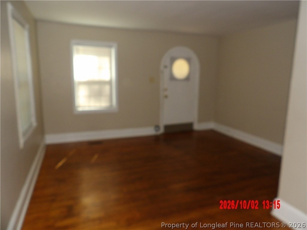 814A Calvin Cir - Photo 2 of 14