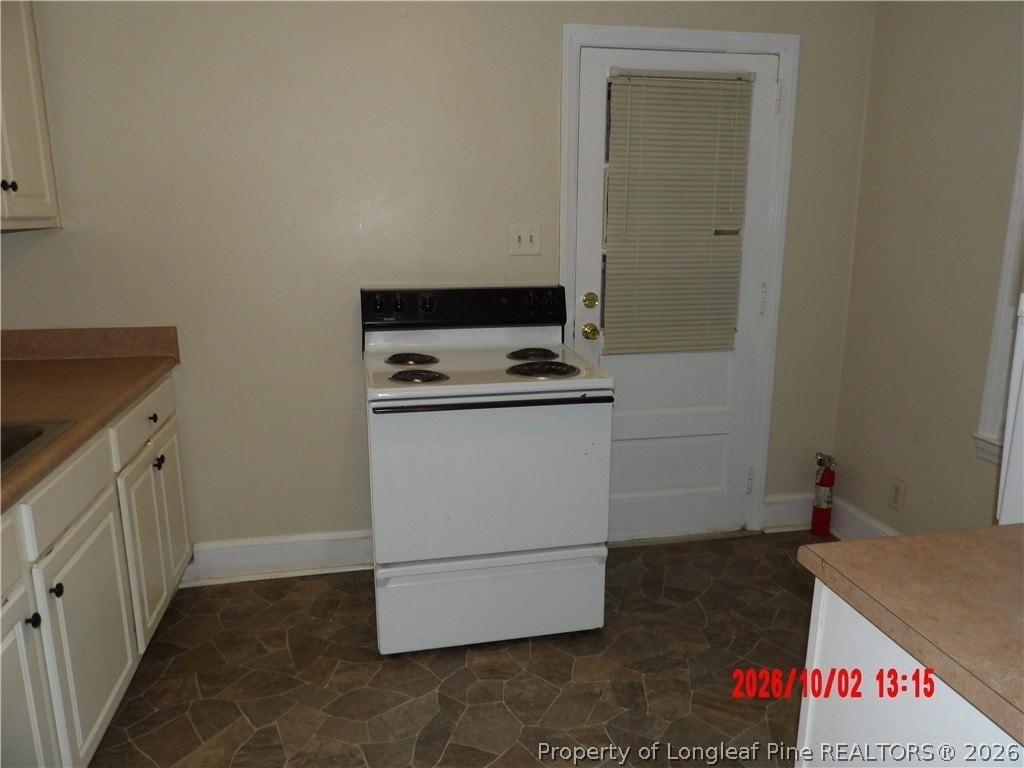 814A Calvin Cir - Photo 5 of 14