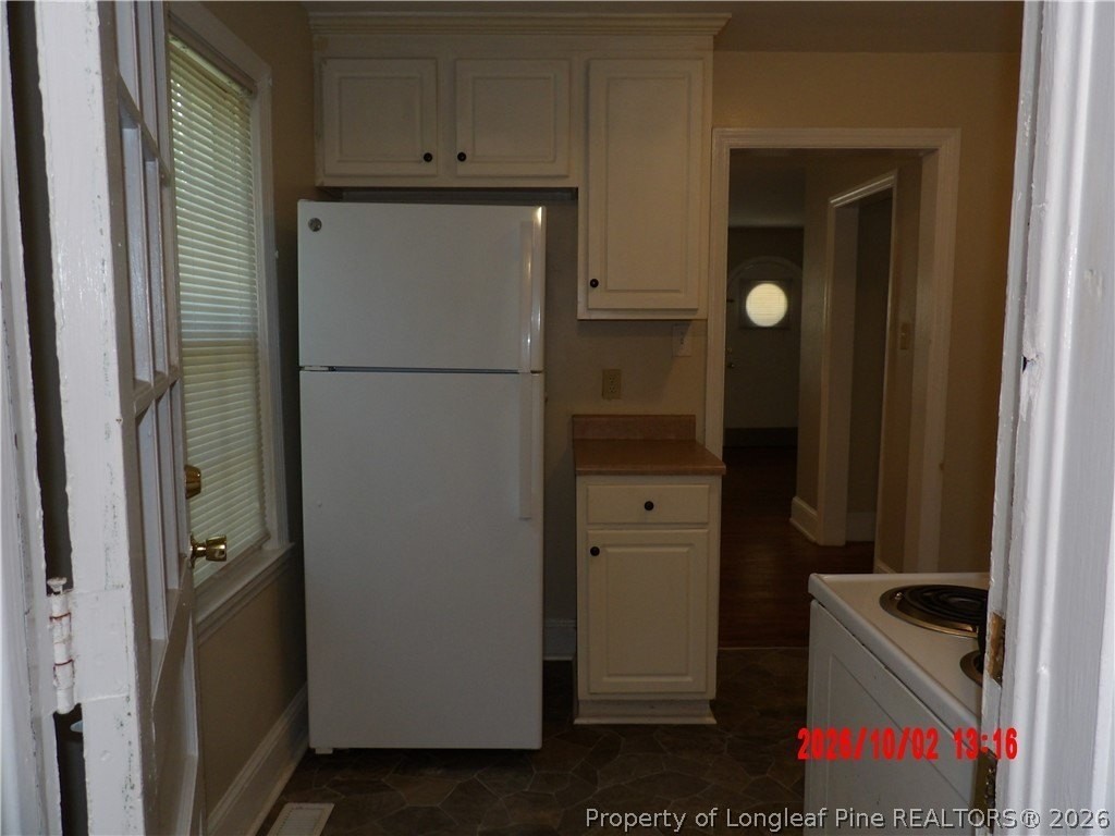 814A Calvin Cir - Photo 6 of 14