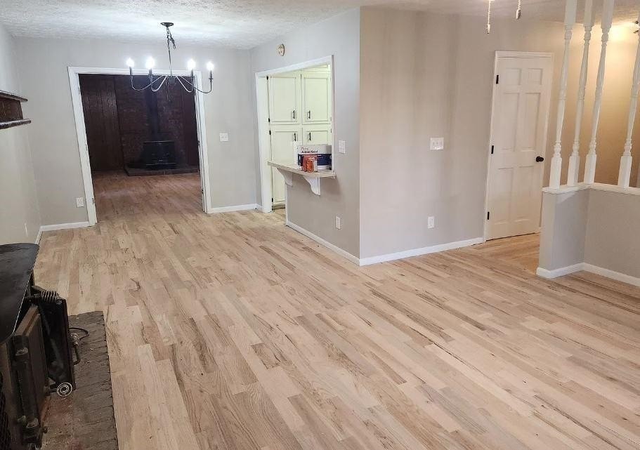 1304 Vine St Ne - Photo 3 of 16