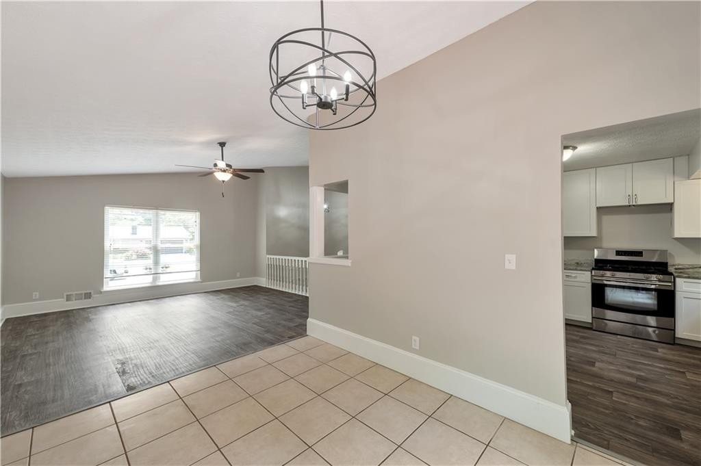4720 Jamerson Forest Cir - Photo 7 of 46