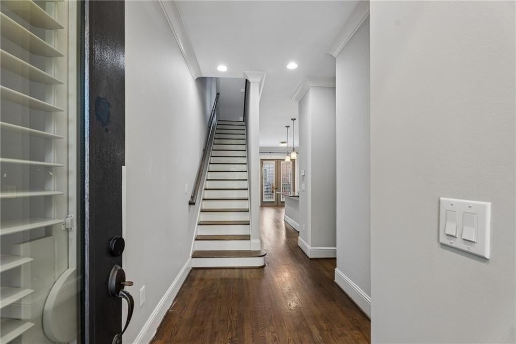4648 Magnolia Cmns - Photo 2 of 37