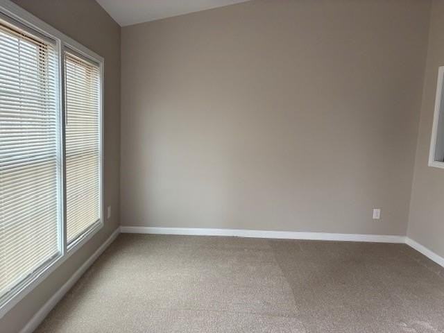 4079 Abbotts Bridge Rd - Photo 5 of 18