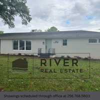 featured image of 909 Tyler Ave #1