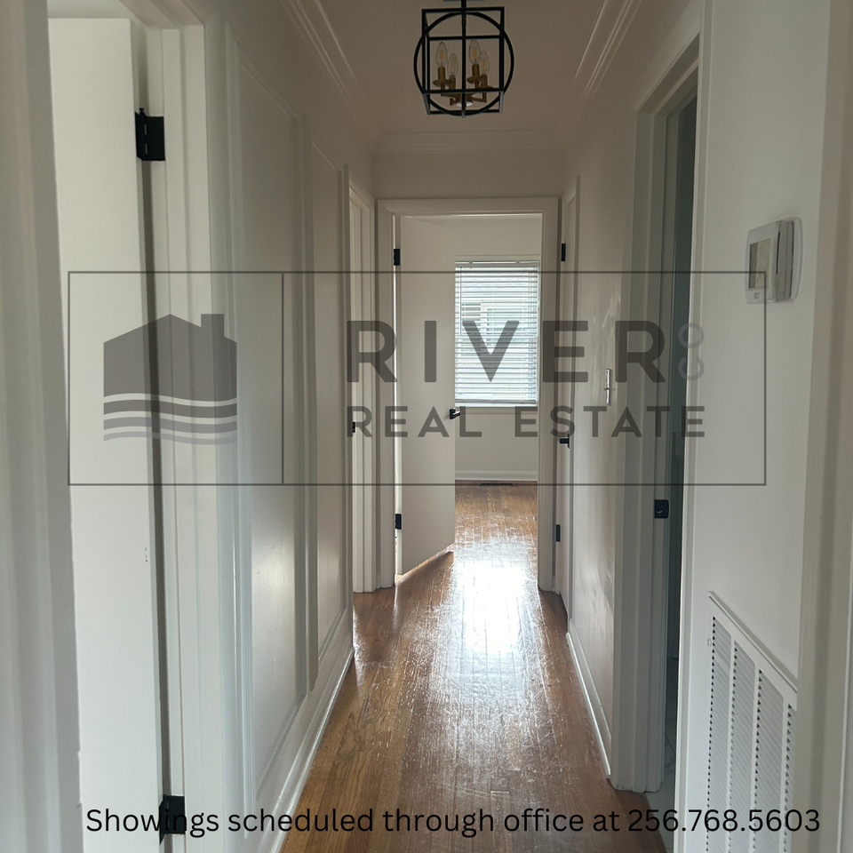 909 Tyler Ave #1 - Photo 4 of 12