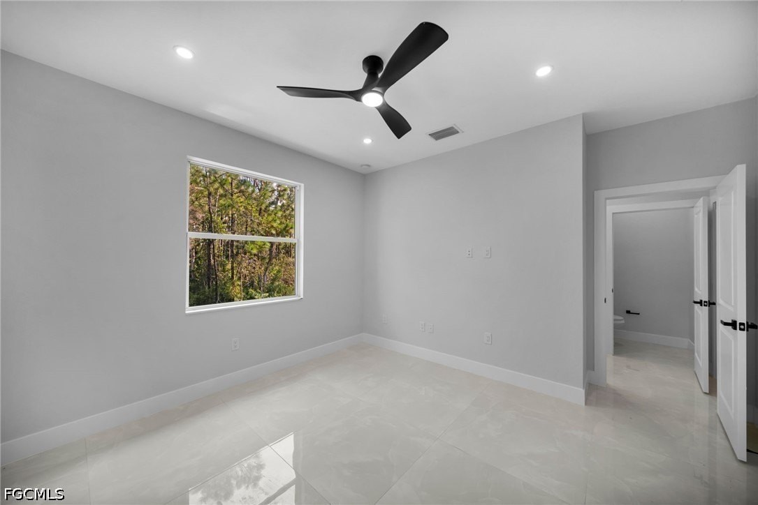 500 Ladd St - Photo 5 of 31