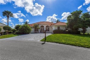 featured image of 12083 Mahogany Isle Ln
