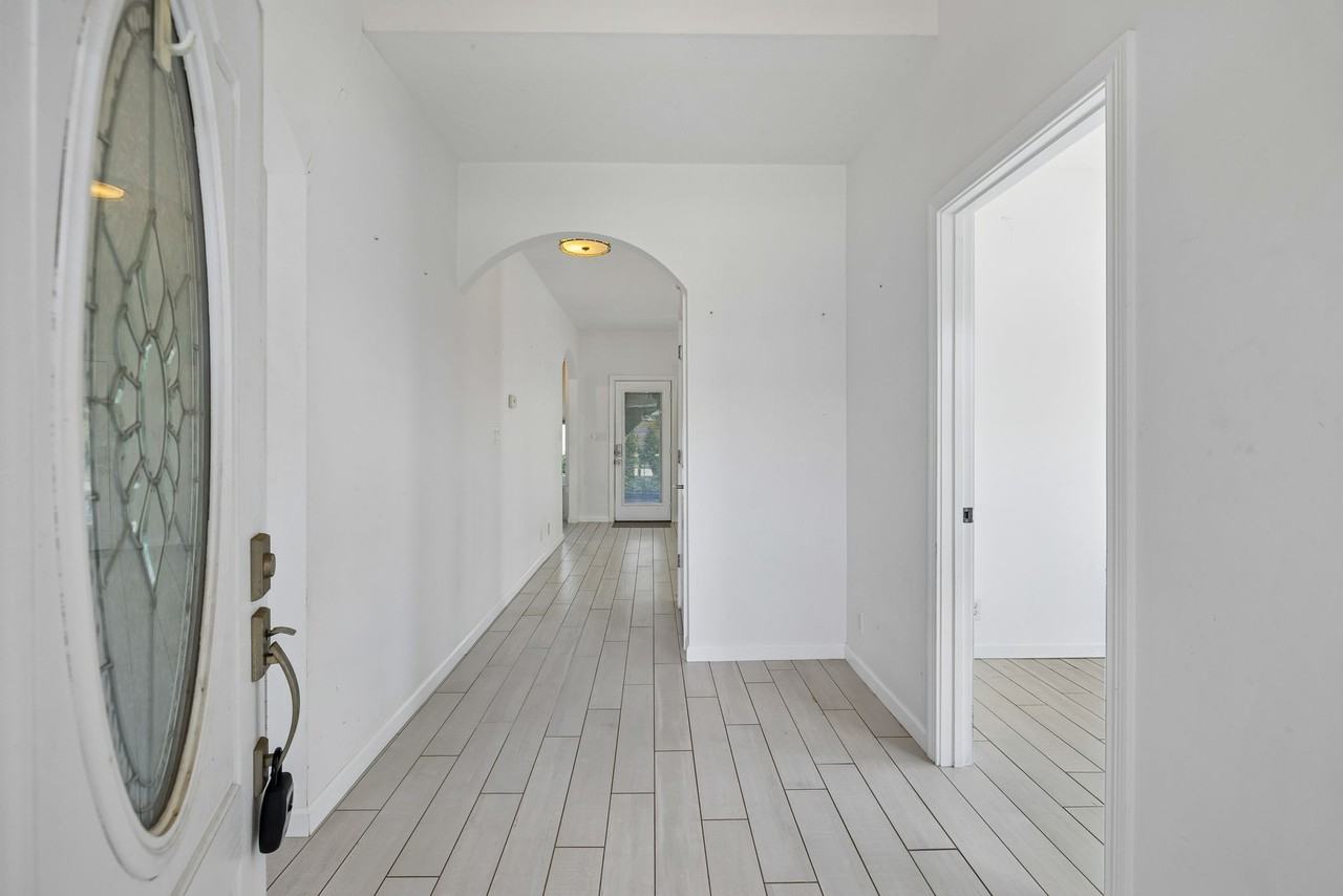 3076 Carrie Taylor Cir #1 - Photo 5 of 50