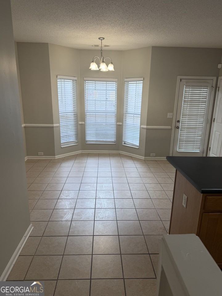 2667 Parkway Trl - Photo 3 of 6