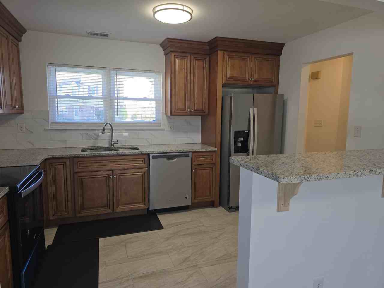 6535 Stoney Pt S #1 - Photo 6 of 21