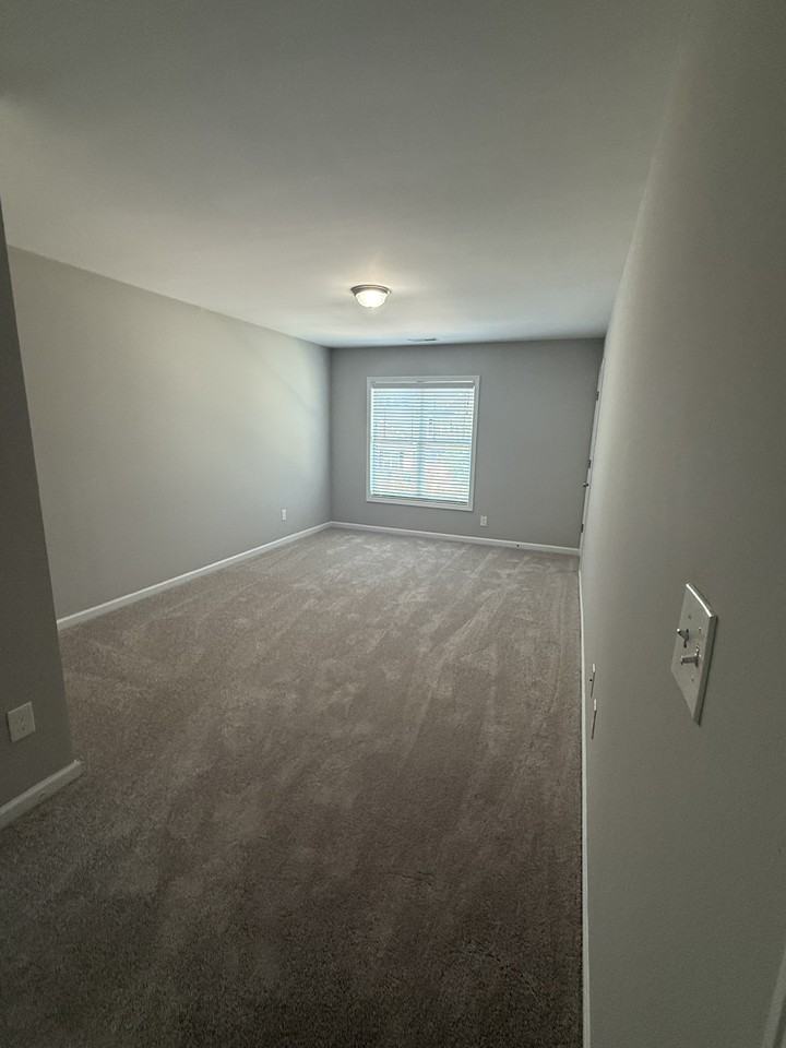 151 Cullen Ct #1 - Photo 5 of 13