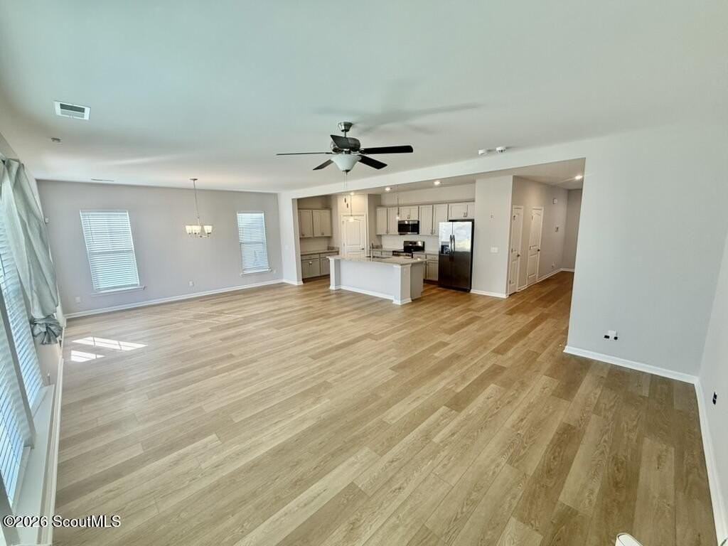 304 Creek Way - Photo 3 of 26
