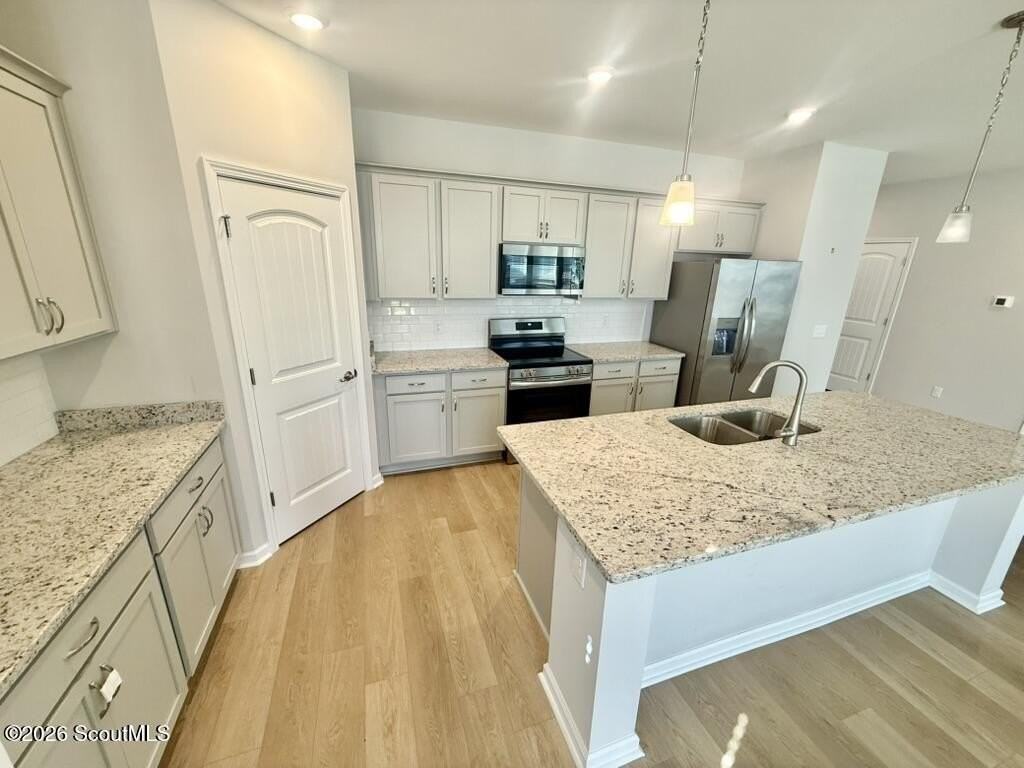 304 Creek Way - Photo 6 of 26