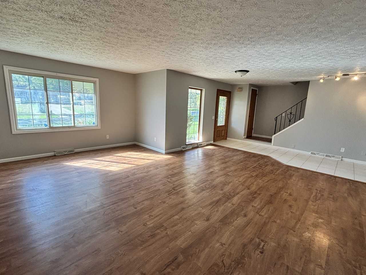 2823 Sweitzer Rd #2823 - Photo 6 of 9