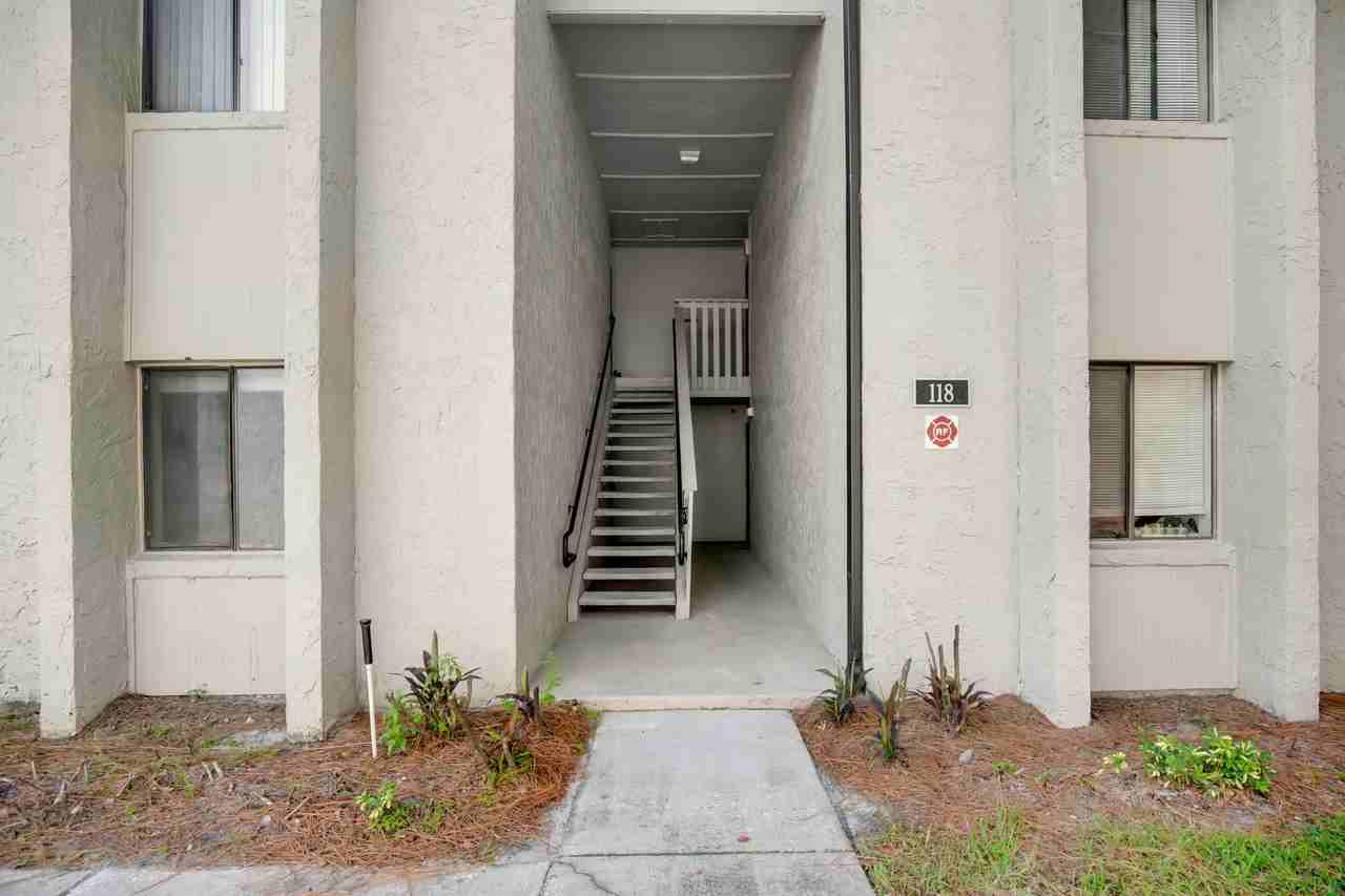 118 Springwood Cir #1 - Photo 3 of 10