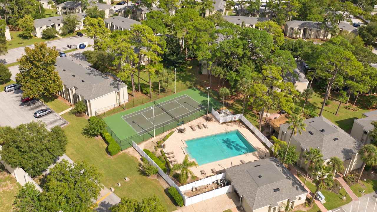 118 Springwood Cir #1 - Photo 4 of 10