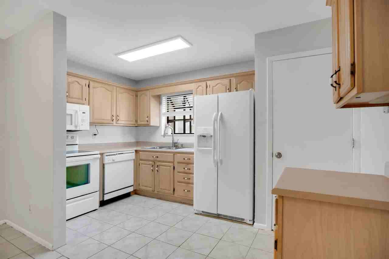 118 Springwood Cir #1 - Photo 5 of 10