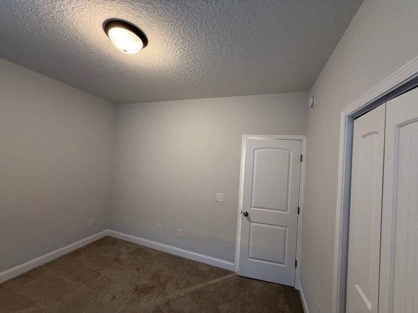 401 Mcclelland Loop Ne #1 - Photo 7 of 11