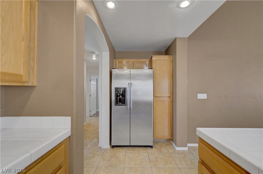 1933 Verbania Dr - Photo 4 of 40