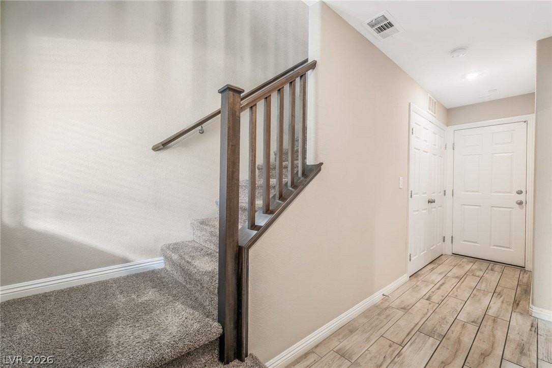 483 Ylang Pl - Photo 4 of 23
