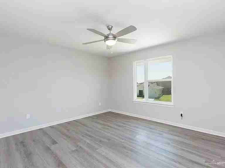 608 S Tecate Dr - Photo 5 of 14