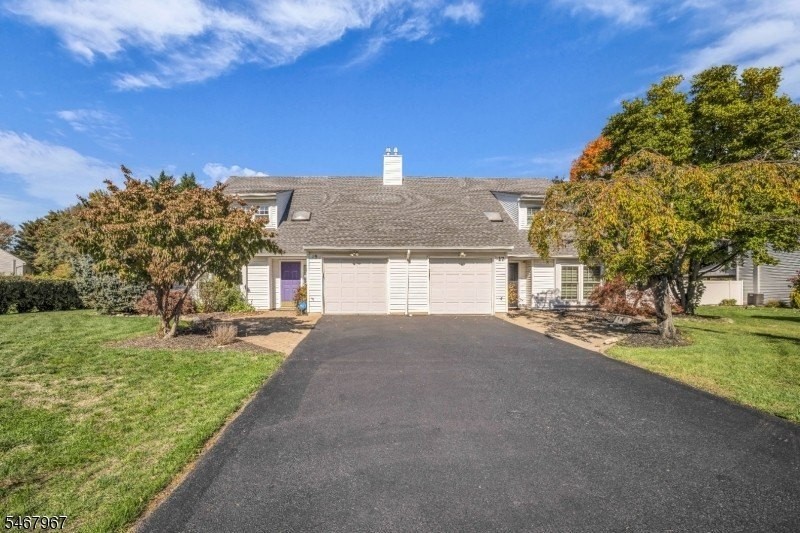 19 Crefeld Ct - Photo 3 of 44