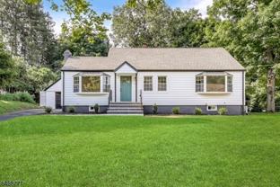 924 Franklin Ave - Photo 1 of 1