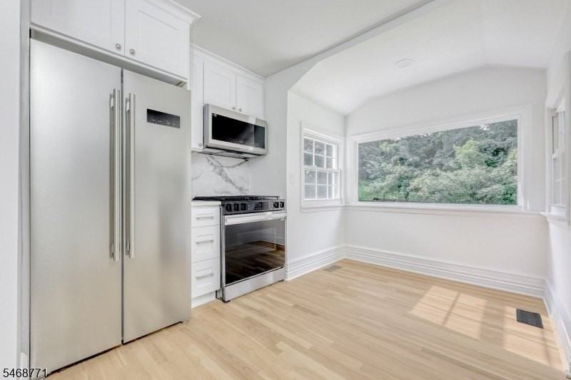 924 Franklin Ave - Photo 7 of 17