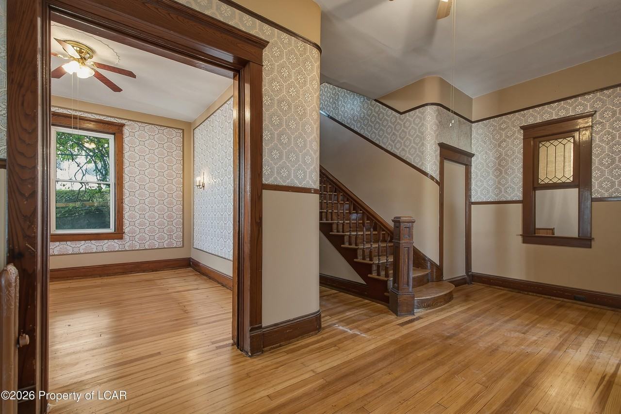 13 Mill St #1 - Photo 7 of 31