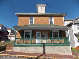 featured image of 6 John St
