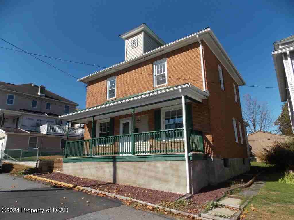 6 John St - Photo 3 of 15