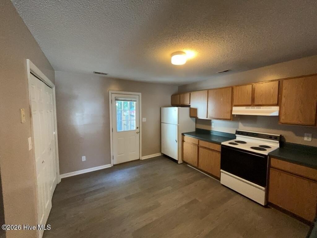 1134 Pueblo Dr - Photo 4 of 13