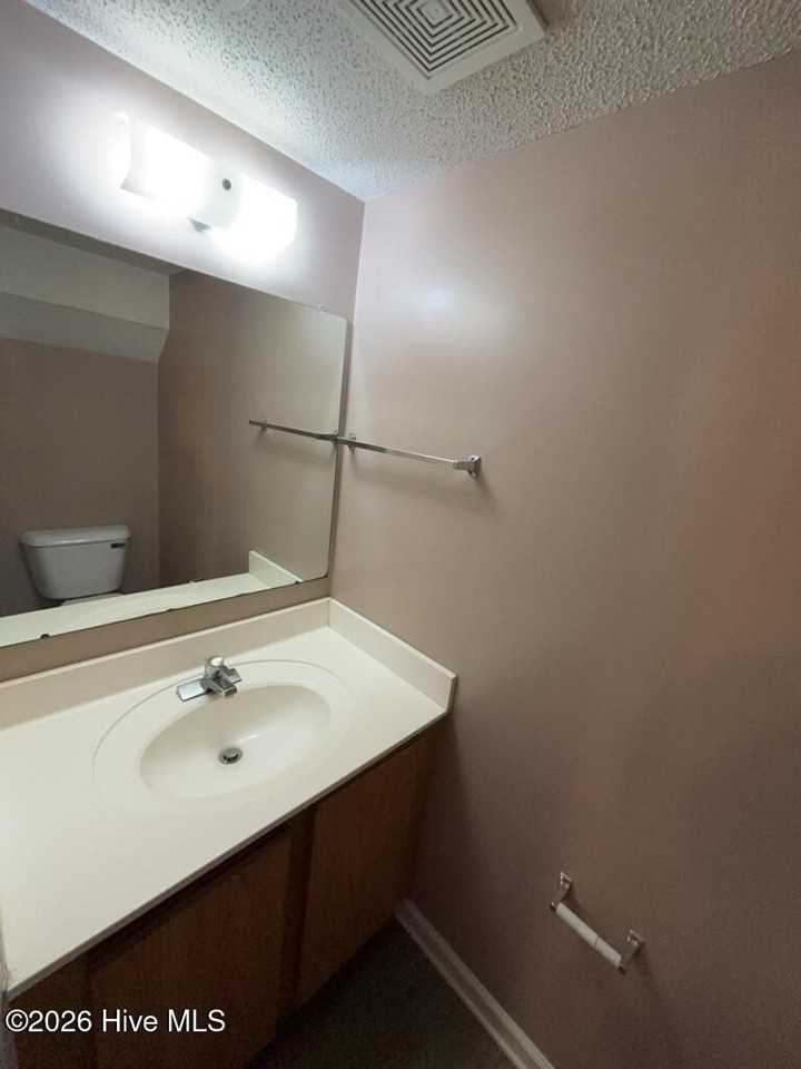 1134 Pueblo Dr - Photo 6 of 13