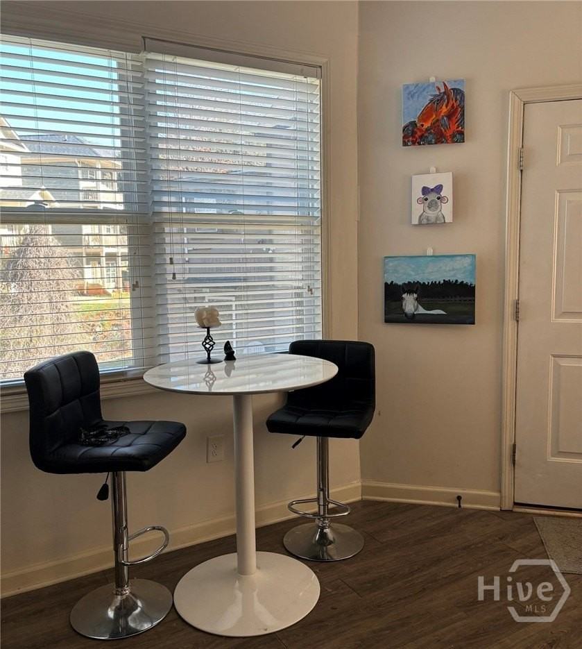 145 Strickland Ave - Photo 6 of 17