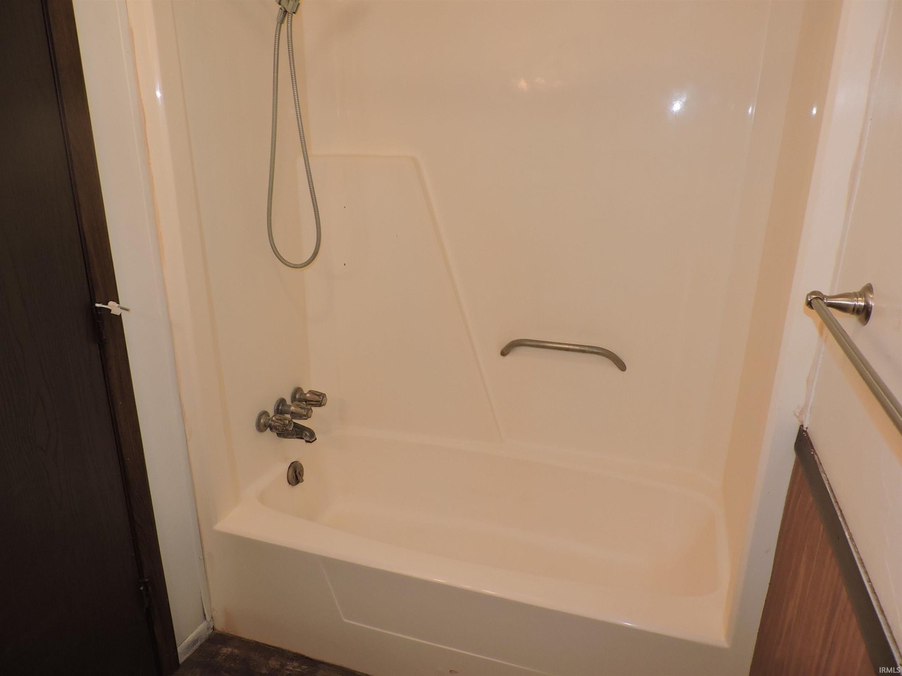 125 W Orange St #F - Photo 4 of 7