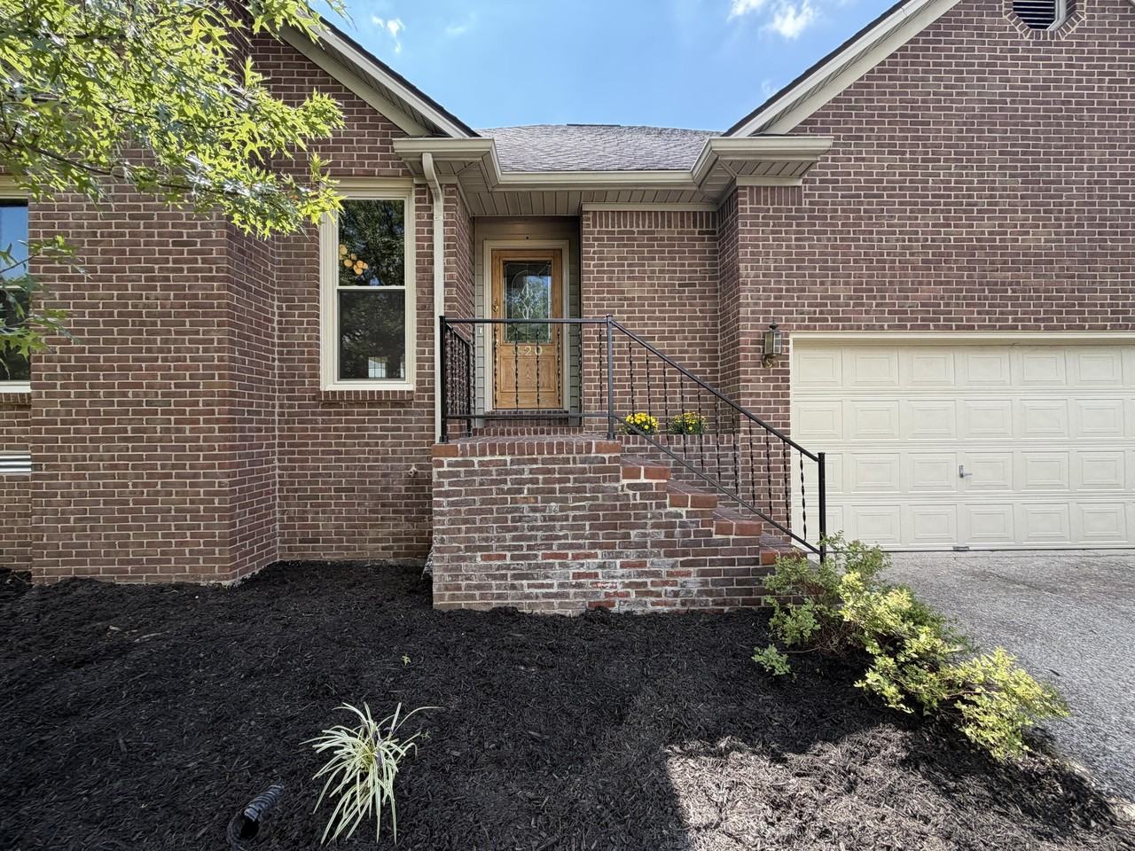420 Calmes Blvd - Photo 7 of 50