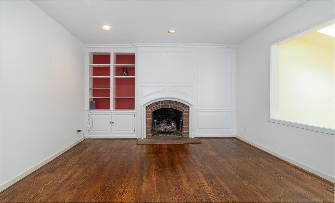 62 Deepwood Ln - Photo 3 of 9
