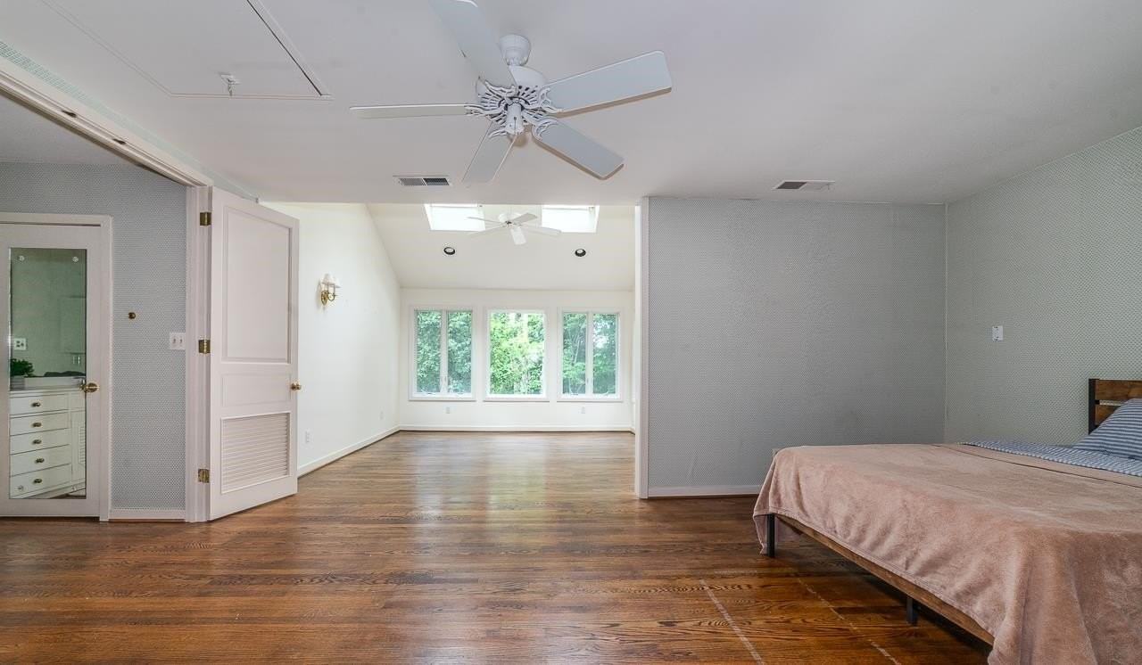 62 Deepwood Ln - Photo 6 of 9